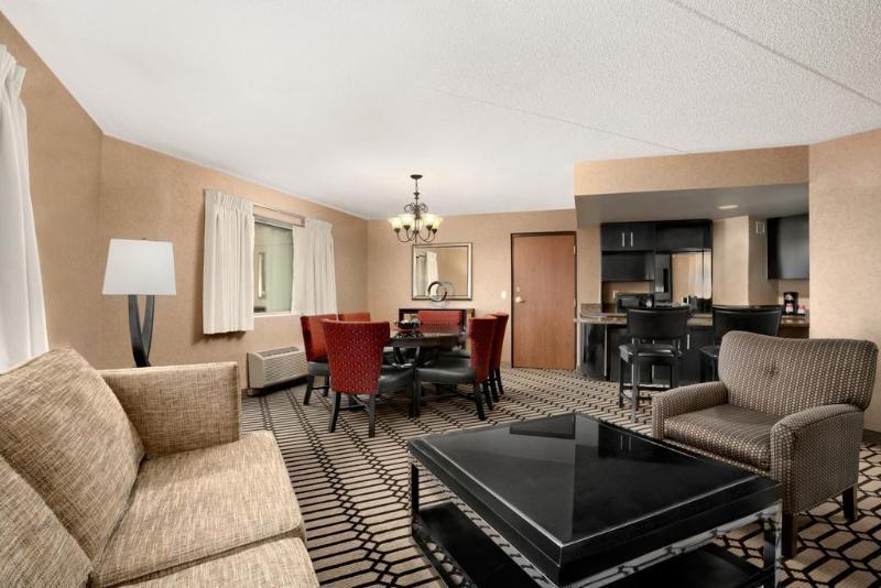 Delta Hotels By Marriott Fargo Exterior foto